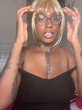 MistiSavannah online show from November 2025 01:52:01 AM