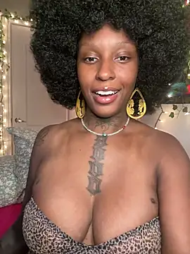 MistiSavannah online show from June 2026 02:01:01 AM