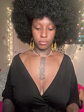 MistiSavannah online show from June 2026 02:01:02 AM