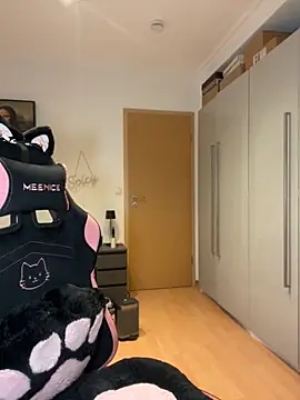 OliviaaFischer online show from February 2026 11:43:02 AM