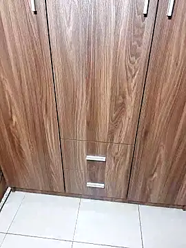 Lukas id online show from September 2025 03:06:02 PM