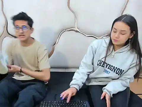 Noa Arez online show from October 2025 05:30:01 AM