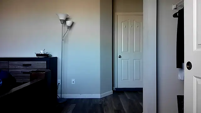 Snapshot of Marlowlovee chatting on October 2025 04:26:01 PM Marlowlovee online show from October 2025 04:26:01 PM