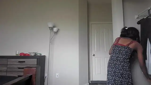 Snapshot of Marlowlovee chatting on October 2025 06:50:01 PM Marlowlovee online show from October 2025 06:50:01 PM