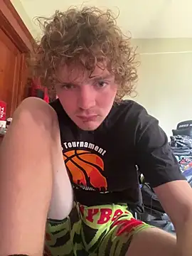 landen432 online show from October 2025 05:10:02 PM