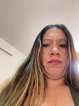 emma hot2006 online show from October 2025 05:25:01 PM