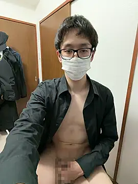 Snapshot of gHayato chatting on April 2026 04:45:02 PM gHayato online show from April 2026 04:45:02 PM
