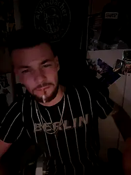 Mexxwell69 online show from September 2025 10:59:02 PM