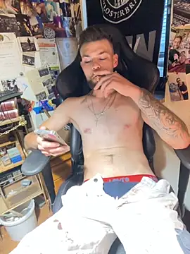 Mexxwell69 online show from October 2025 04:26:02 PM