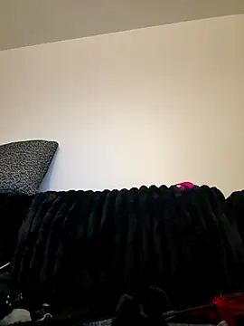 Snapshot of AustinandTaraHtx chatting on September 2025 05:41:01 AM AustinandTaraHtx online show from September 2025 05:41:01 AM