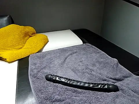 slavic boy 39 online show from October 2025 10:40:01 PM