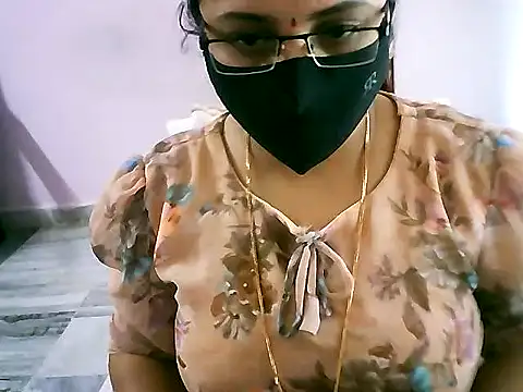 jannu6482 online show from October 2025 08:23:02 AM