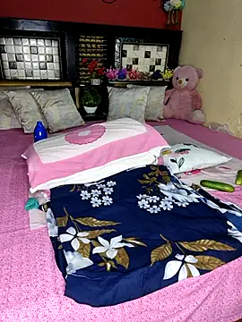 PRIYA 22 online show from September 2025 08:08:01 PM