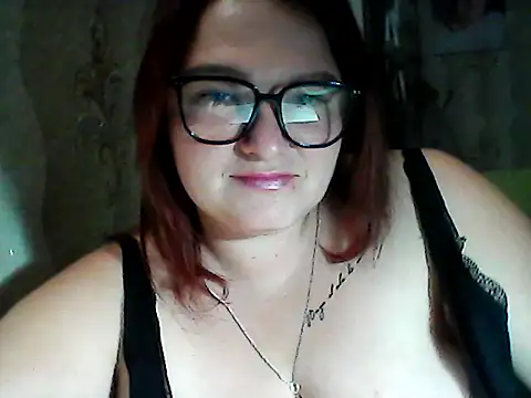 AngelQSky online show from November 2025 09:17:02 PM