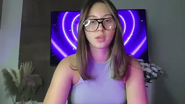 StellarAlice online show from October 2025 05:53:01 PM