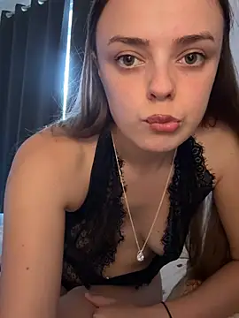 cutietootie02 online show from July 2026 12:34:01 PM