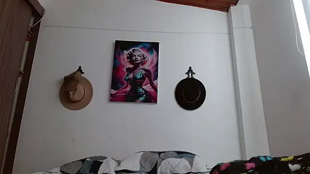 Crystal Star  online show from March 2026 12:57:02 PM