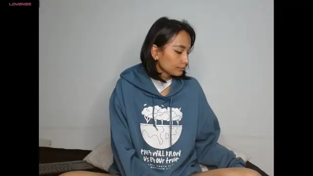 Gia Lee online show from January 2026 02:50:02 AM