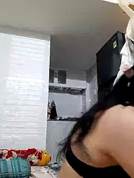 Snapshot of Minn-cute chatting on October 2025 12:57:02 PM Minn-cute online show from October 2025 12:57:02 PM