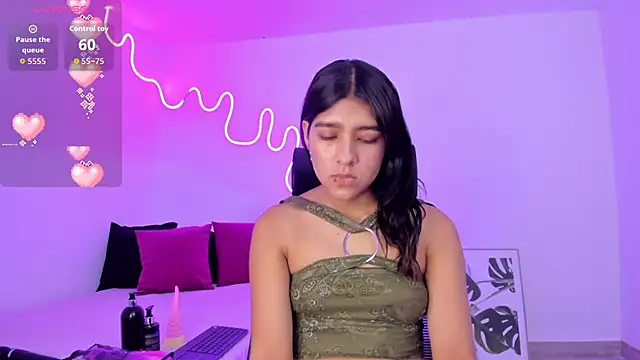 Cherrydollxx online show from September 2025 11:45:02 AM