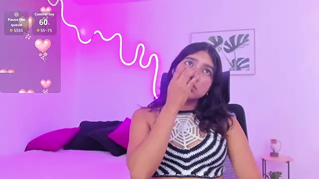 Cherrydollxx online show from October 2025 12:02:02 PM