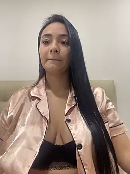 JulietaRioss online show from December 2025 05:53:01 PM