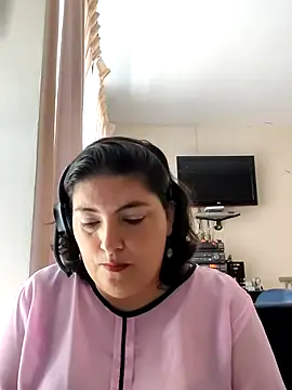 lina maria99 online show from September 2025 02:17:01 PM