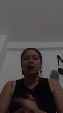 AphroditeSweet online show from November 2025 12:10:01 AM