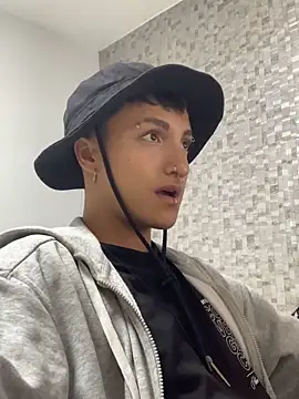 Milan Bach online show from March 2026 07:30:02 AM