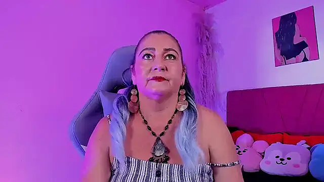 Snapshot of PalomaLombardi chatting on February 2026 08:12:01 PM PalomaLombardi online show from February 2026 08:12:01 PM