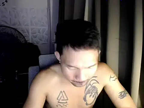 Snapshot of Thefriskyasian chatting on January 2026 03:25:01 PM Thefriskyasian online show from January 2026 03:25:01 PM