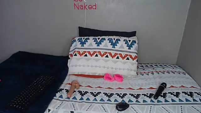 Lunalee online show from November 2025 09:42:01 AM