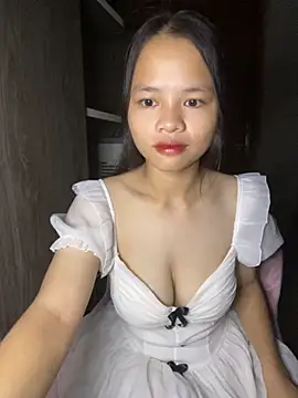 Hana-44 online show from October 2025 06:28:02 PM