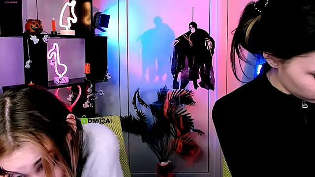 lily morty online show from November 2025 08:33:02 PM