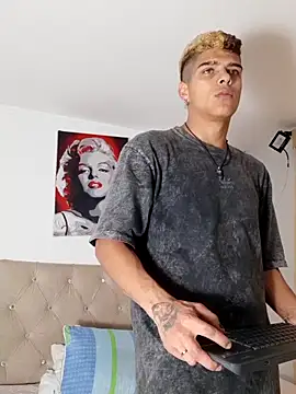 wyatt 3 online show from September 2025 11:11:02 AM