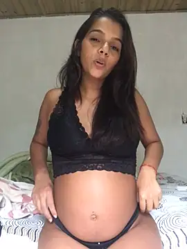 Snapshot of PatyPatriciaa chatting on April 2026 02:44:01 PM PatyPatriciaa online show from April 2026 02:44:01 PM