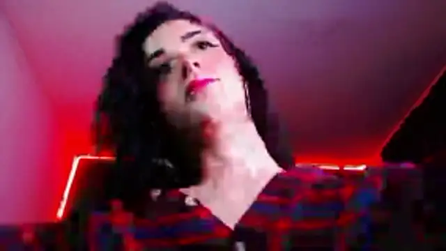 ingrid zese  online show from December 2025 09:44:02 PM