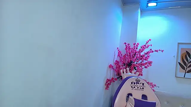 Anie johnson online show from October 2025 07:34:02 PM