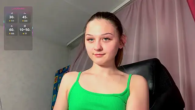 Smoke mama online show from October 2025 03:11:01 PM