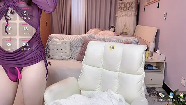 Y2Luvk online show from September 2025 10:58:02 PM