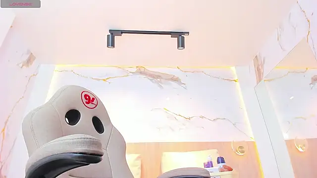 valirya devote online show from October 2025 03:12:02 AM