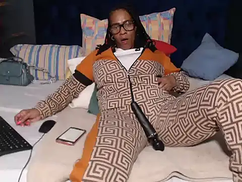 Snapshot of PrettyBoobsxx42 chatting on November 2025 07:30:01 AM PrettyBoobsxx42 online show from November 2025 07:30:01 AM