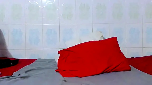 Eroticdollxx3 online show from October 2025 04:14:02 PM