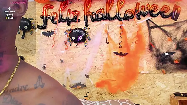 santiblack7 online show from October 2025 07:15:02 PM