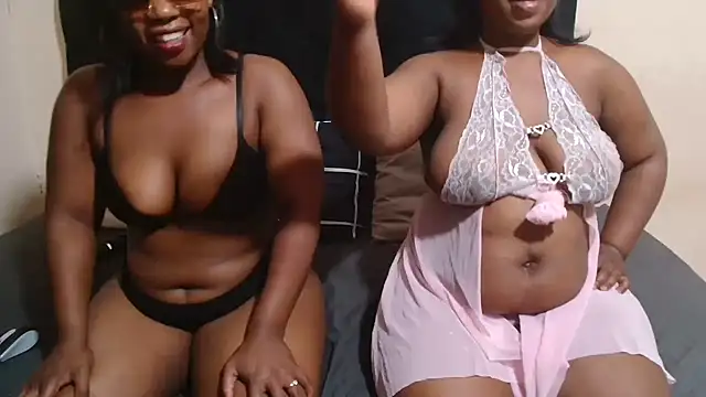 curveAss222 online show from October 2025 12:35:01 AM