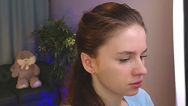 Snapshot of Olivia_Farrell chatting on March 2026 12:11:01 PM Olivia Farrell online show from March 2026 12:11:01 PM