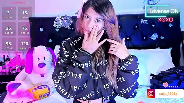 Sofiia cute  online show from April 2026 04:21:02 AM