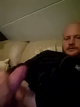 Snapshot of svenni2525 chatting on November 2025 10:53:02 PM svenni2525 online show from November 2025 10:53:02 PM