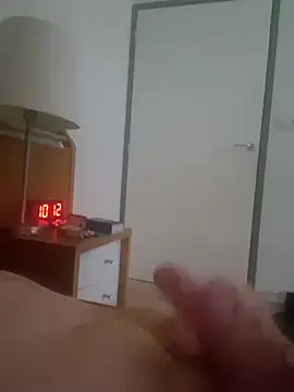 Snapshot of svenni2525 chatting on November 2025 09:14:02 AM svenni2525 online show from November 2025 09:14:02 AM