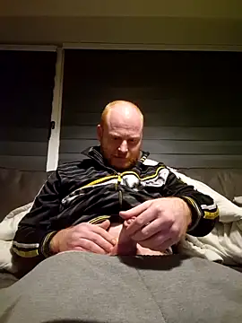 Snapshot of svenni2525 chatting on November 2025 01:37:01 AM svenni2525 online show from November 2025 01:37:01 AM